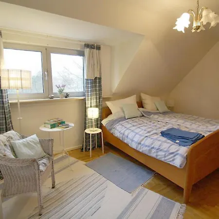 Apartment Ferienwohnung Mit Grosser Terrasse Am Privatsee *